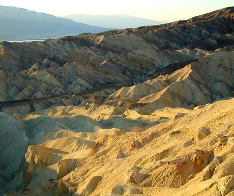 Circumnavigating Death Valley On Foot