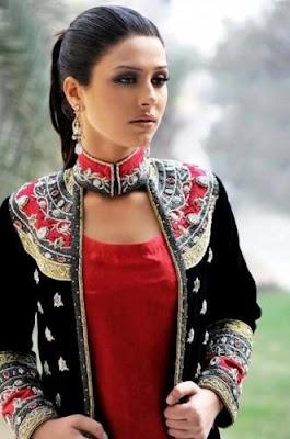 Top Pakistani Fashion Model Ayyan Ali Profile & Pictures