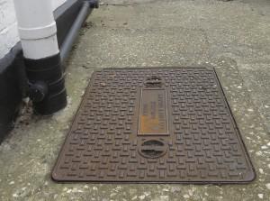 Soil pipe and drain cover Soil pipe and drain cover 300x223 10 home buying inspection tips