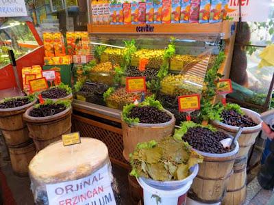 ISTANBUL:  A Food Lover's Delight