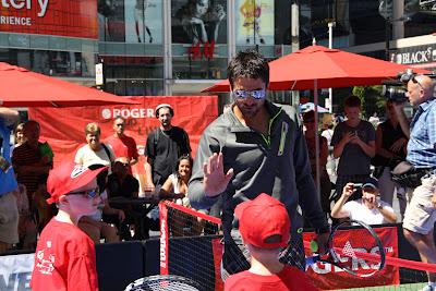Tipsarevic at Yonge-Dundas Square for Rogers Cup LIVE!
