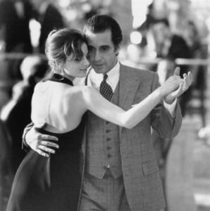 151545.45196996 298x300 Just Tango On   Scent of a Woman Review
