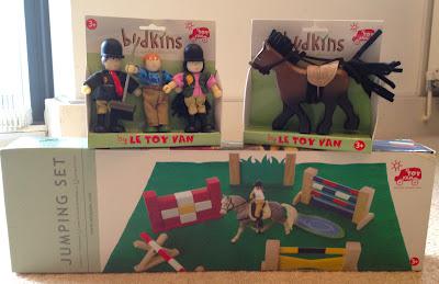 Le Toy Van Juming Set and Budkins Dolls Review