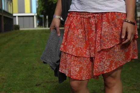 Outfit: Floral Skirt