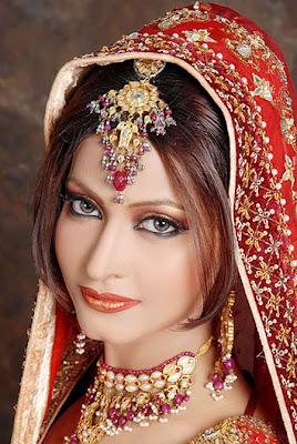 Latest Pakistani Bridal Makeup & Dresses collection 2012