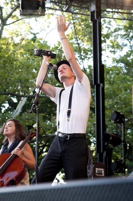 Lumineers 0292 531x800 THE LUMINEERS PLAYED CENTRAL PARK WITH OLD CROW MEDICINE SHOW [PHOTOS]