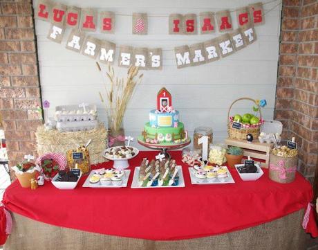 Farmyard Party by Party Cakes - A piece of art for any occasion