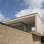Hurst House by John Pardey Architects and Strom Architects