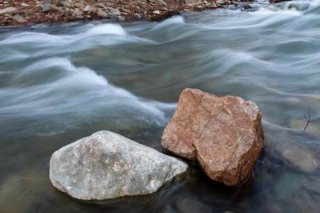 rocks in ovens river