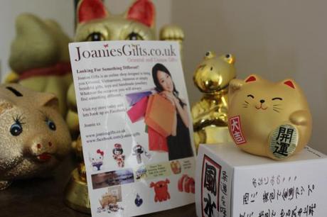 My little Maneki Neko obsession – a new addition to the family from @JoaniesGifts