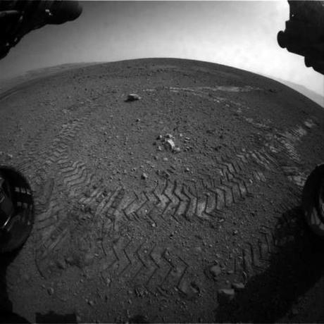 fla_398919417edr_f0030078fhaz00302m_660 Fresh from Curiosity