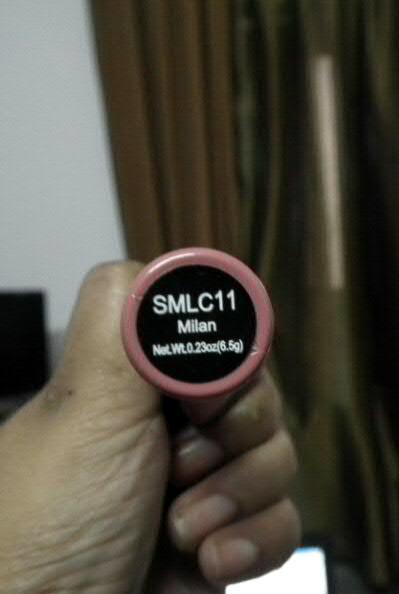 Review and Swatches - NYX Lip Cream in Milan Review and Swatches - NYX Lip Cream in Milan