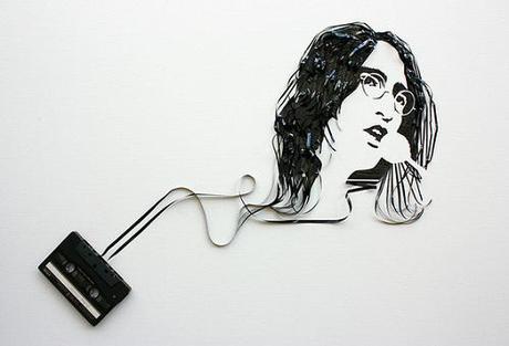 2 Celebrities Made Out Recycled Cassettes | Art