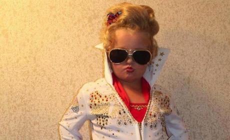 alana-thomson - Version 2 Here Comes Honey Boo Boo: Put On Your Blue Suede Shoes So You Don’t Stub Your Forklift Toe. It’s Time For Elvis And A Bunch Of Water Wedgies.