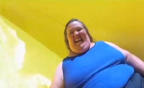 b6 Here Comes Honey Boo Boo: Put On Your Blue Suede Shoes So You Don’t Stub Your Forklift Toe. It’s Time For Elvis And A Bunch Of Water Wedgies.