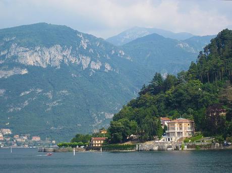 The fairy tale beautiful Lake Como, Italy