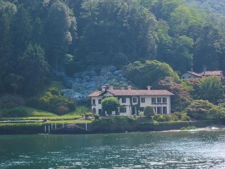 The fairy tale beautiful Lake Como, Italy