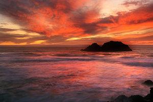 Sunset from Sutro Bath at Land's End in San Fr... Sunset from Sutro Bath at Land's End in San Fr...