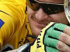 Floyd Landis Harassing Lance Armstrong Twitter?!?