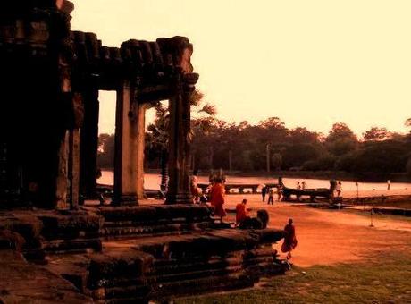 angkor wat sunset pictures angkor wat temples 2