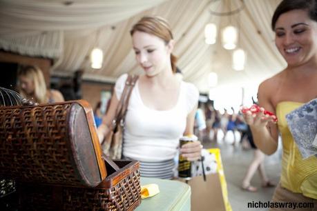 swapping ></div> shopping.