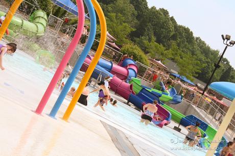 Holiday World in Santa Claus, Indiana: Free Drinks, Free Parking, Free Sunscreen