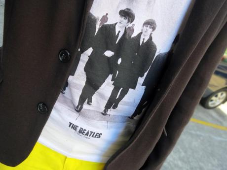 3 STYLE: Look #26 – Yellow Submarine