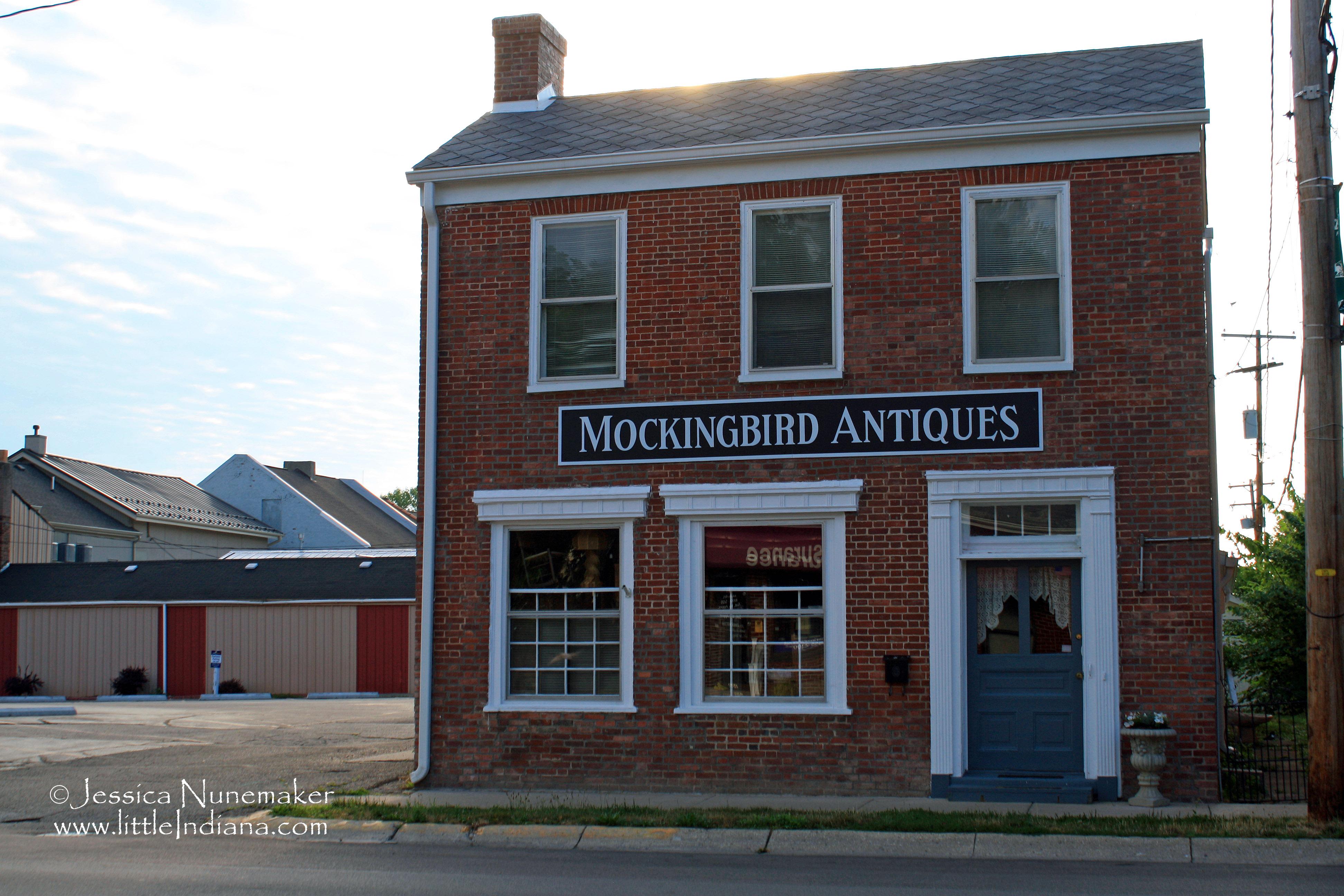 Mockingbird Antiques: Centerville, Indiana Mockingbird Antiques: Centerville, Indiana
