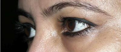 Review and Swatches: Lakme Eyeconic Range Kajal and Mascara Review and Swatches: Lakme Eyeconic Range Kajal and Mascara