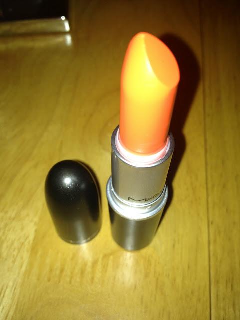 mac lipstick in morange