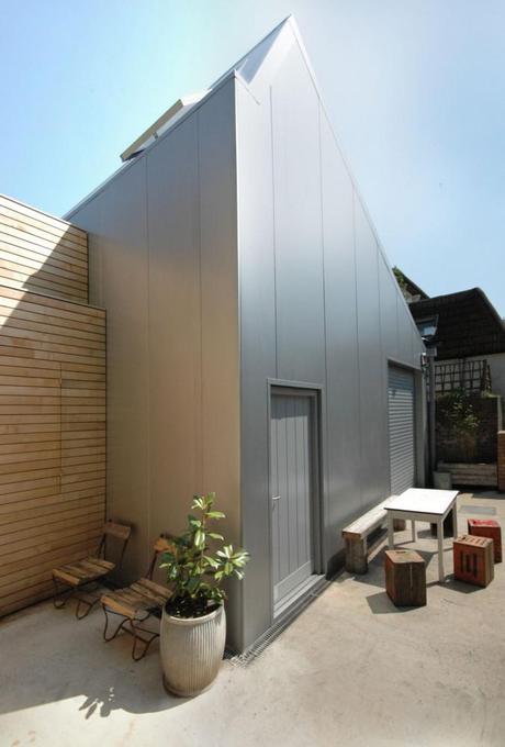 Rooms that follow the landscape by On Design Amhurst Road by Edgley Design