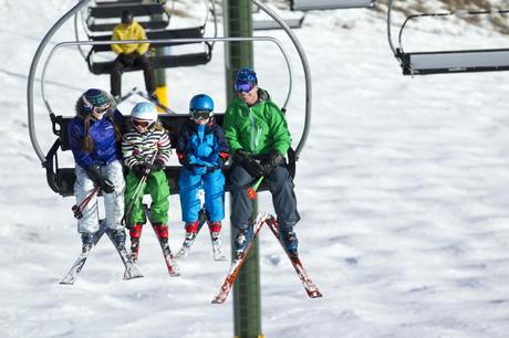 Six “Stay Warm” Tips for Skiing and Riding