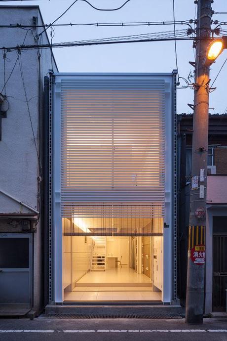 Kim house by Waro Kishi + K. Associates/Architects