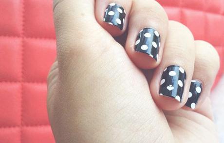 Kate Spade Polka Dot Nail Appliques – Dotted Perfection without the Drying Time