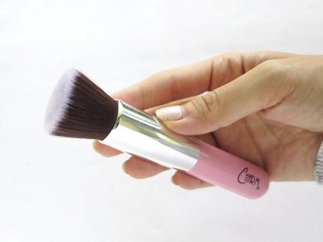 Charm Luxe Flat Top Brush – Quick Review and HD Video Demo!
