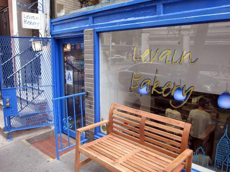 EAT: Levain Bakery – World’s Best Cookies in Manhattan, NY