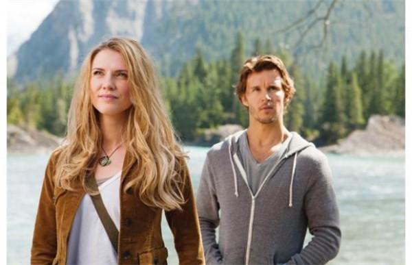 Photos of Ryan Kwanten on set of ‘The Right Kind of Wrong’