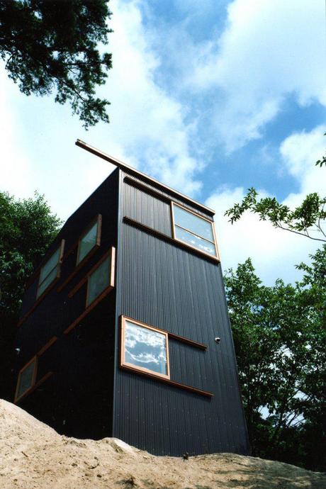 JKC 1 House by ONG & ONG highlighted _ House on the Mountainside