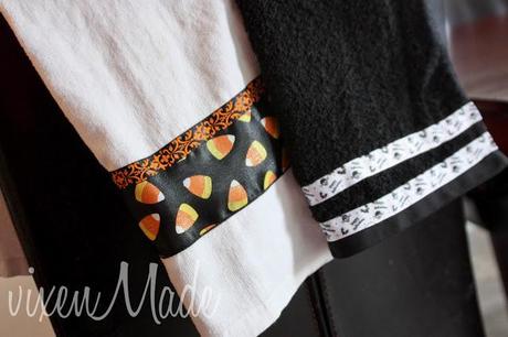 Ribbon Trimmed Halloween Dish Towels