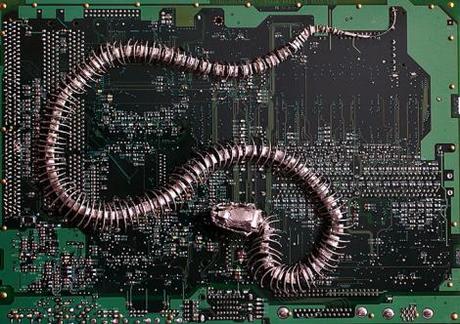 Peter McFarlane transforms Old Circuit Boards into Fossil Art