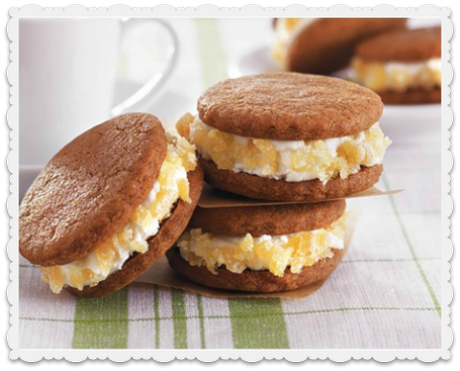 This Week’s Make Me, Bake Me: Gingersnap Cream Sandwiches