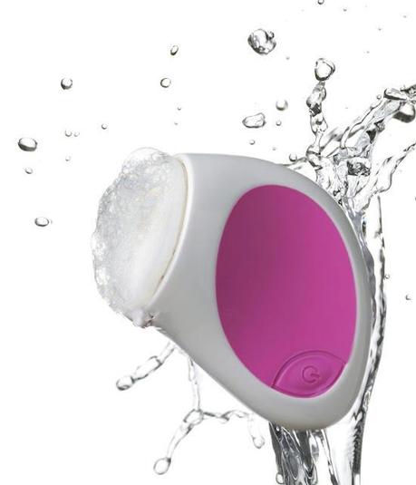 PR Info: Wave Hello to superior facial cleansing with Neutrogena® Wave Power Cleanser