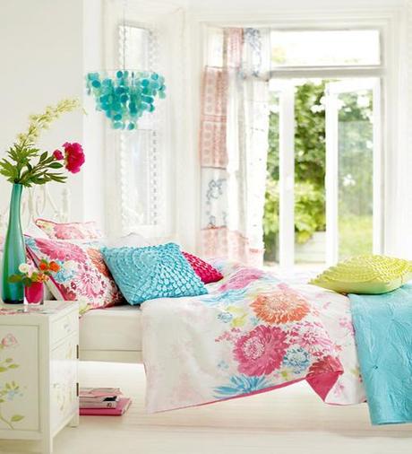 pinterest com3 Decorating with Jewel Tone Colors HomeSpirations