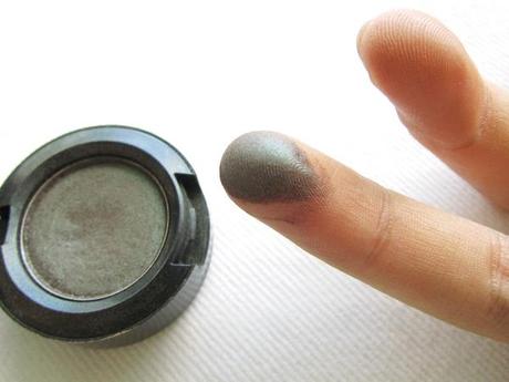 MAC “Club” Eyeshadow Makes the Military Smoky Eye, F/W 2012