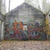 Artwork on an old mining house along the hiking trail