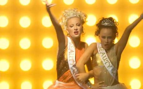 a Abby’s Ultimate Dance Competition: It Was All About The Story. Show Me Some Extreme Face And Just Let The Damn Kids Dance. Get In Character!