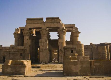 Bus Egypt: Temple Town