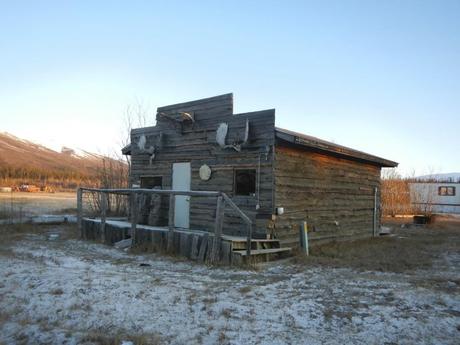Old Cabin at the Coldfoot Camp Great Drives: Alaska’s Dalton Highway | Fairbanks to Deadhorse