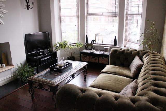 Take A Seat: Announcement #2 (in which I talk, amongst other things, about my Living Room) Take A Seat: Announcement #2 (in which I talk, amongst other things, about my Living Room)