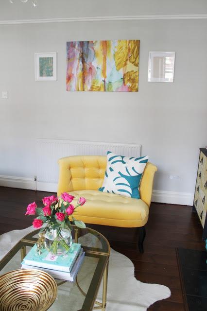Take A Seat: Announcement #2 (in which I talk, amongst other things, about my Living Room) Take A Seat: Announcement #2 (in which I talk, amongst other things, about my Living Room)